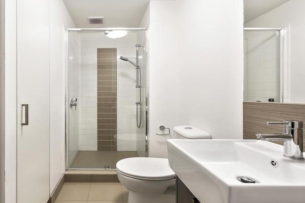 Poplar Box Hill Apartment Екстер'єр фото