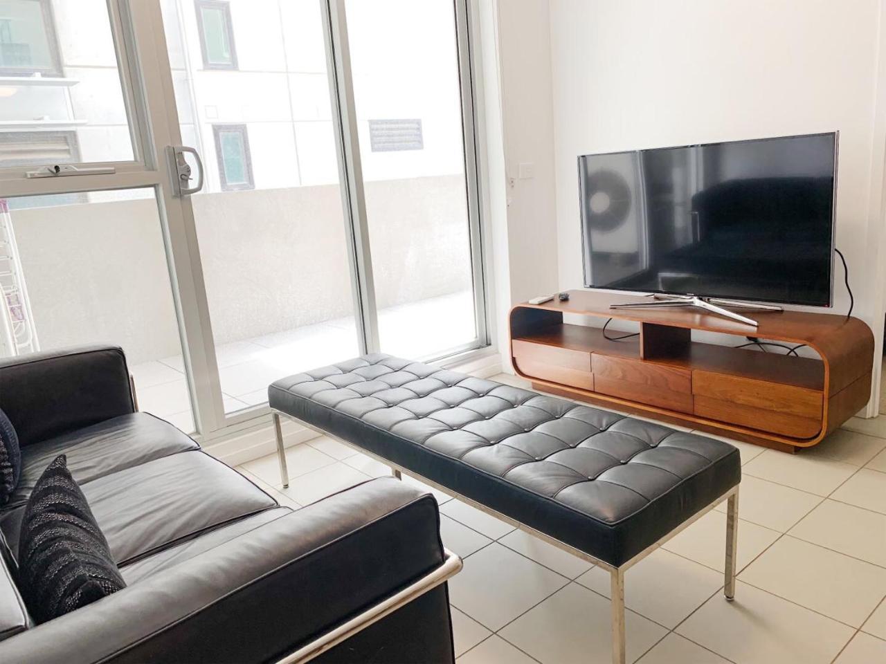 Poplar Box Hill Apartment Екстер'єр фото
