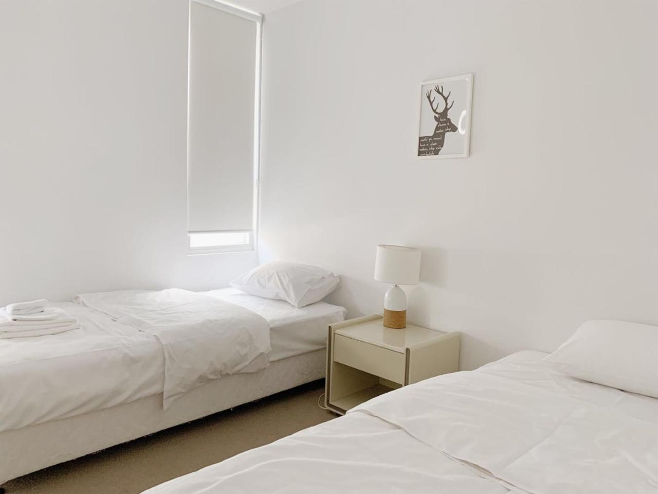 Poplar Box Hill Apartment Екстер'єр фото